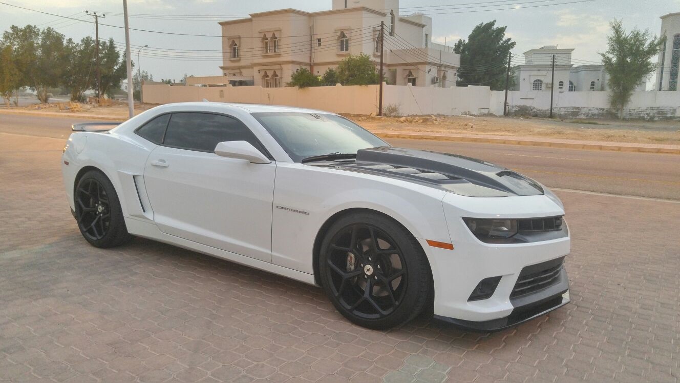 Chevrolet Camaro ZL1 with 20 inch Z28 Factory Reproduction Wheels